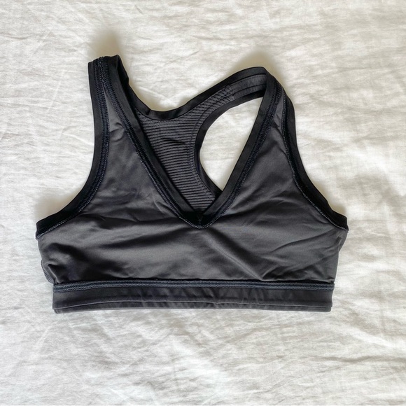 Victoria’s Secret Sports Bra - Picture 7 of 7